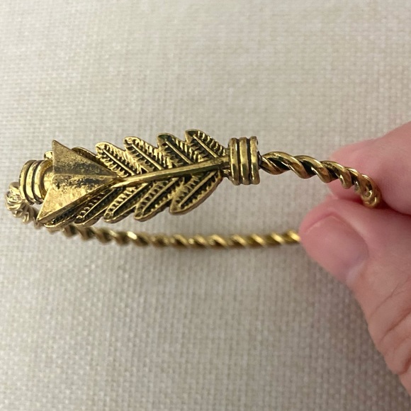 BOGO Gold Arrow Rustic Feather Bracelet - Picture 2 of 11
